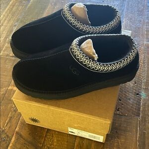 UGG Men's Black Slip-On Loafers